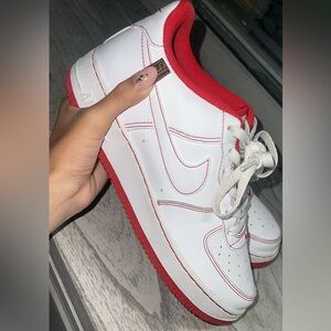 AIR FORCE 1 UNIVERSITY RED